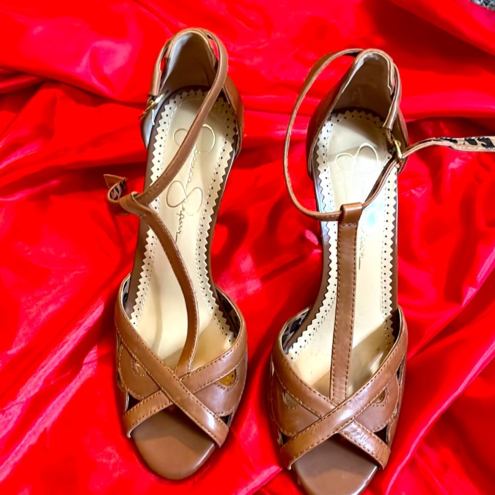 Jessica Simpson heels great condition